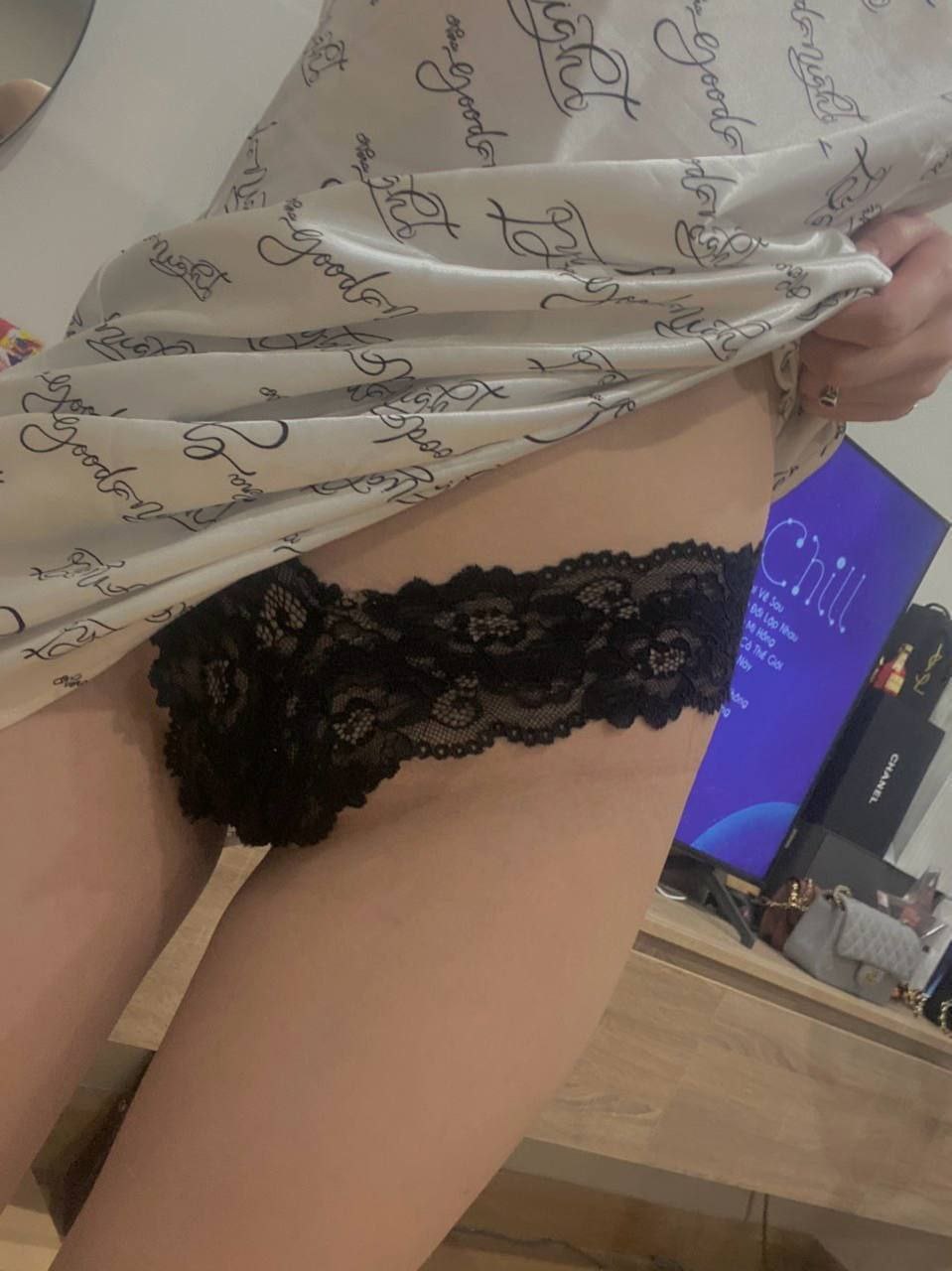 Các cửa hàng thời trang Châu Âu và Châu Mỹ tại quận 1, quận 2 và quận 3 của Châu Âu và Châu Mỹ