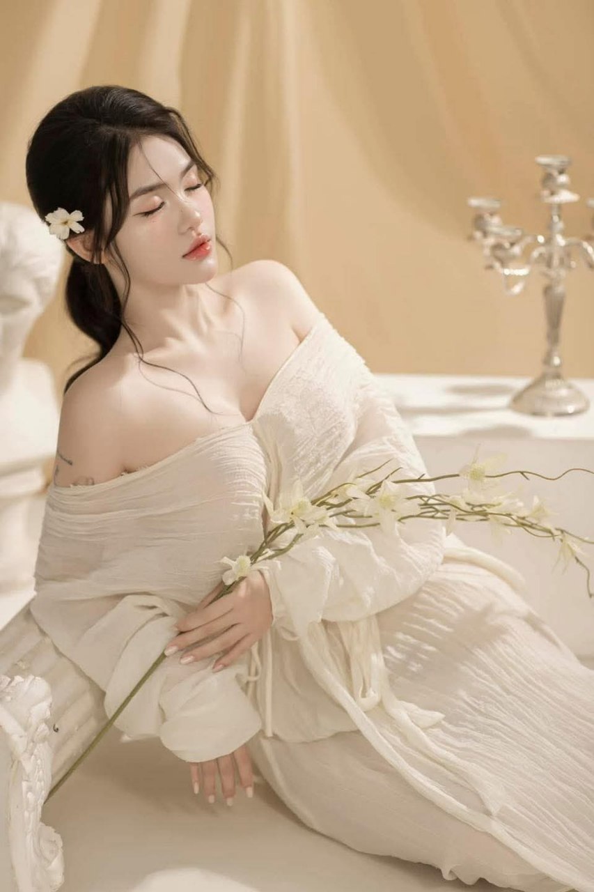 OVA Megane no Megami #1